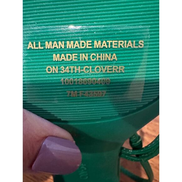 On 34th Women’s Cloverr Strappy Block Heel Sandals Green Size 7 NWT - Picture 9 of 10